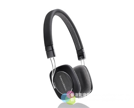 宙宣Sennheise發表HD700耳機，皇佳B&W發表P-3耳機