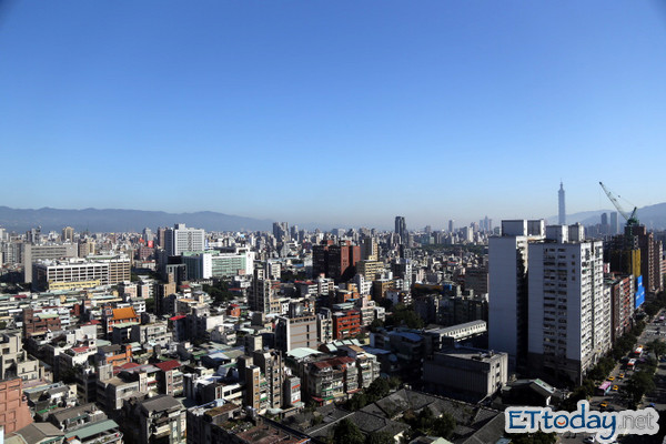 89f9b4d896986fd4a5accc57e86e14cc.jpg