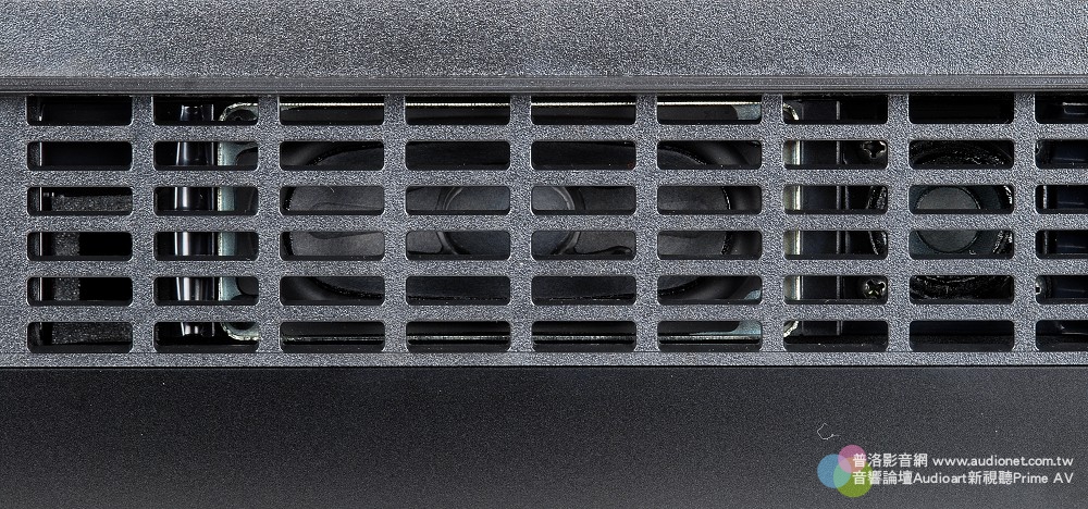 SONY W950B_006.jpg