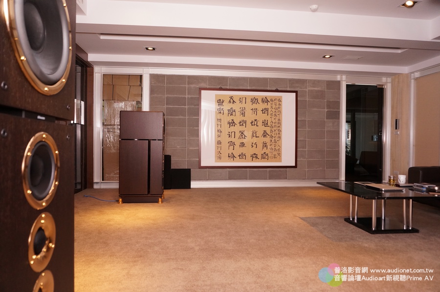 展樂音響Devialet帝瓦雷 800搭配Dynaudio Consequence UE版好聽