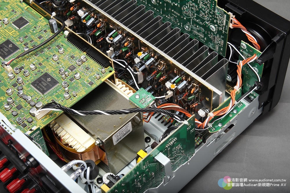 先鋒Pioneer VSX-930-K 7.2聲道環繞擴大機