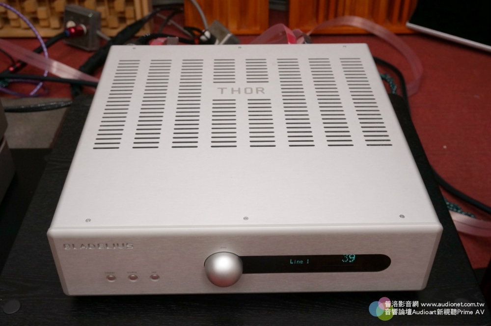Dynaudio Emit M30，獻給小資音響迷的大禮
