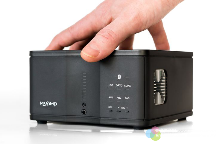 Micromega MyAMP全能微型擴大機限時加碼好禮三選一