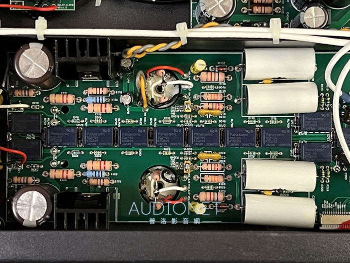 好聽又超值的全真空管唱放，PrimaLuna EVO 100 Tube Phono Preamplifier