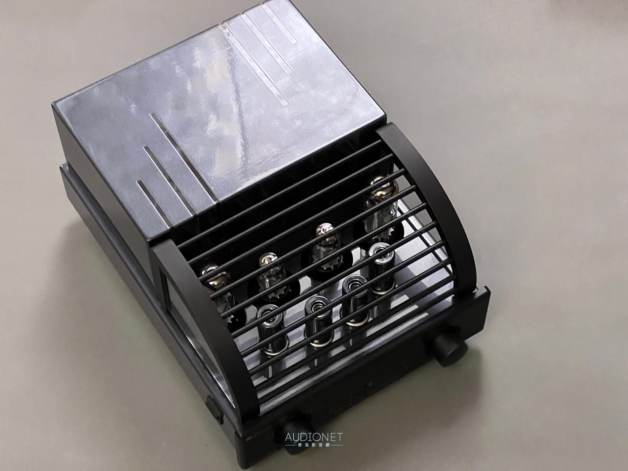好聽又超值的全真空管唱放，PrimaLuna EVO 100 Tube Phono Preamplifier