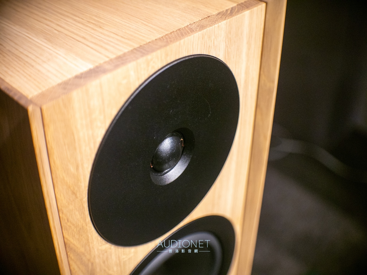 Dynaudio The Bookshelf，旗艦技術加持，史上最有氣質的書架喇叭