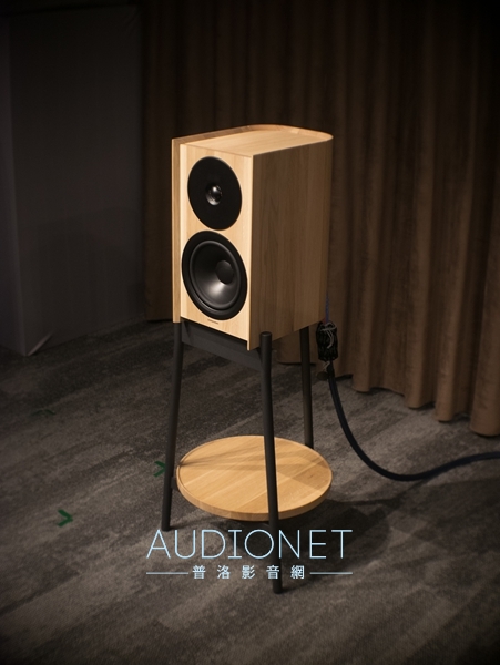 Dynaudio The Bookshelf，旗艦技術加持，史上最有氣質的書架喇叭